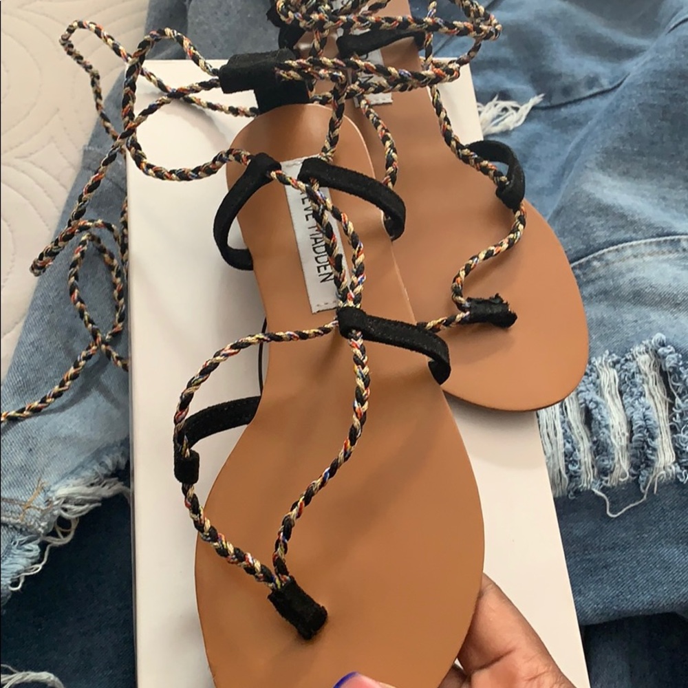 Sandals - Picture 2 of 3